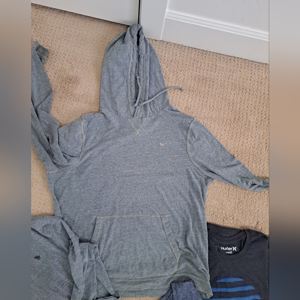 Abercrombie  Gray Sweatshirt Hoodie Casual Comfort